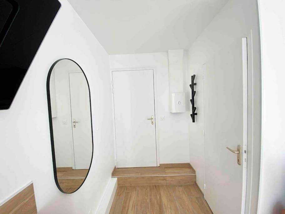 Studio Design Au Centre De Reims Bagian luar foto